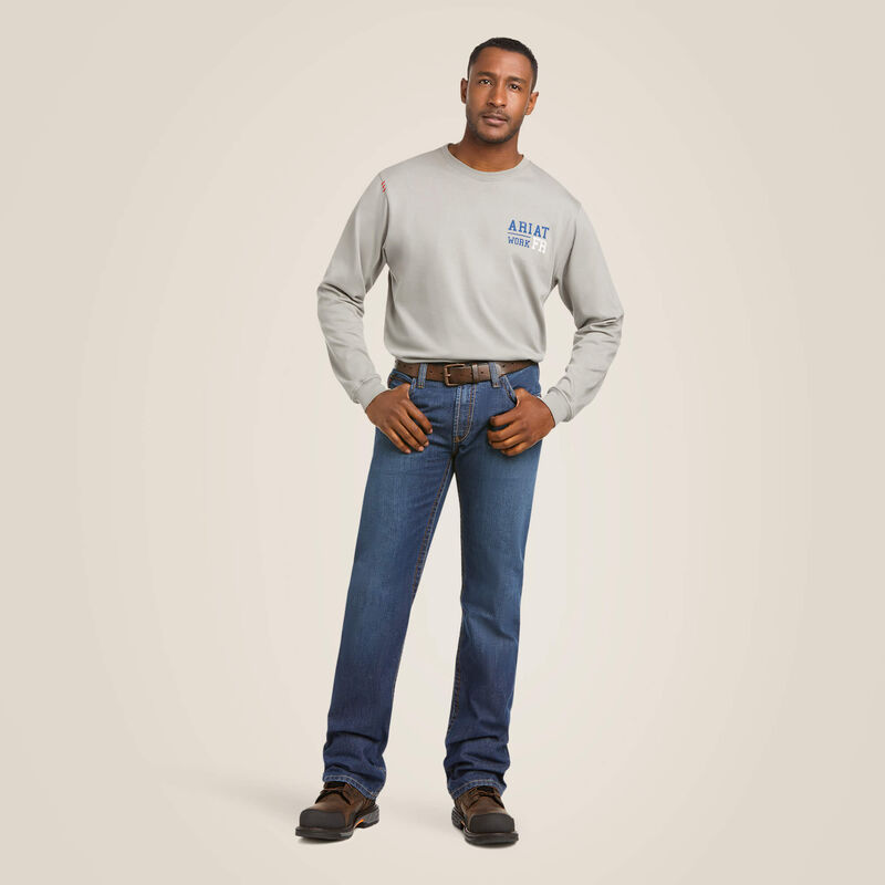 Man Wearing FR M4 Flint Relaxed Basic Boot Cut Jeans
