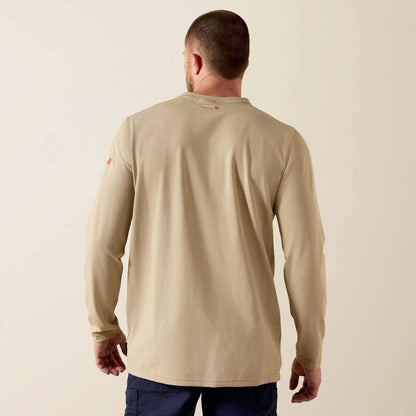 Backview of a man wearing Ariat Baselayer T-shirt in beige