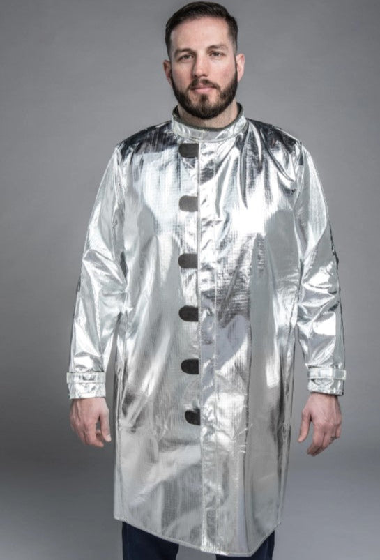 Aluminized jacket with snaps on front